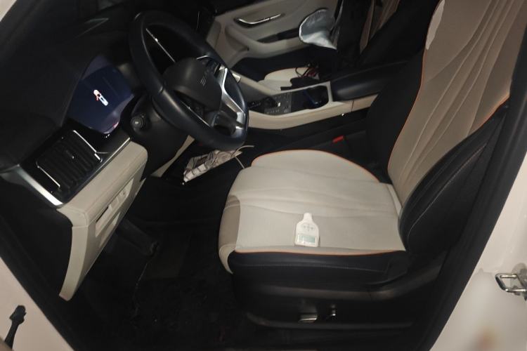 Used BYD Song PLUS New Energy 2023 Champion Edition EV 520KM Flagship Model Left Front Seat