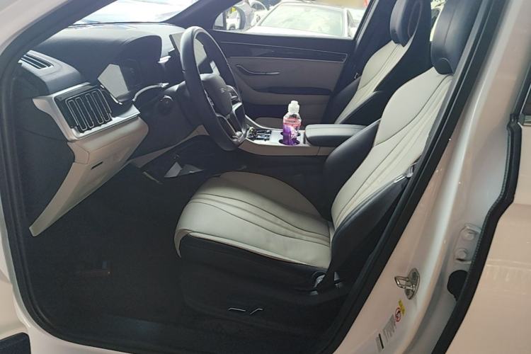 Used BYD Song PLUS New Energy 2023 Champion Edition DM-i 110KM Flagship PLUS Left Front Seat