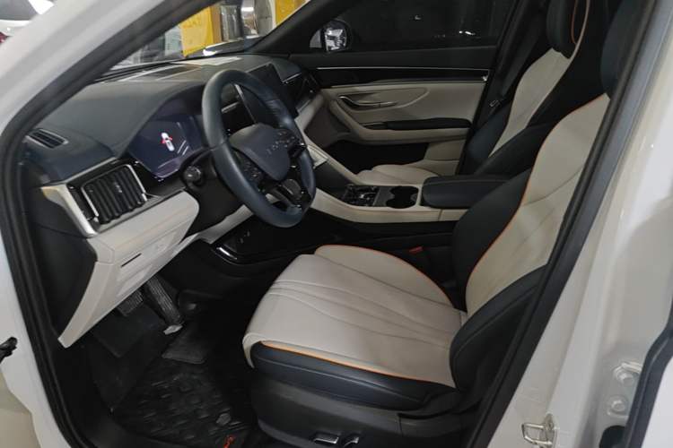 Used BYD Song PLUS New Energy 2023 Champion Edition DM-i 110KM Flagship Model Left Front Seat