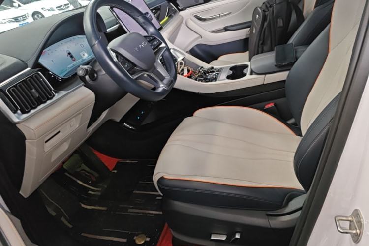 Used BYD Song PLUS New Energy 2023 Champion Edition DM-i 110KM Flagship PLUS Left Front Seat