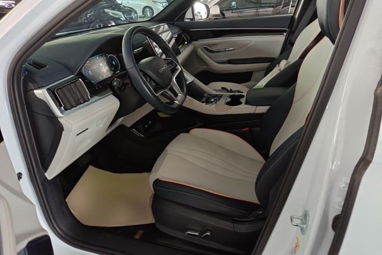 Used BYD Song PLUS New Energy 2023 Champion Edition DM-i 110KM Flagship PLUS Left Front Seat