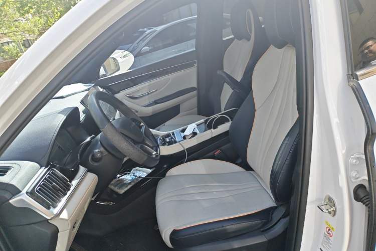 Used BYD Song PLUS New Energy 2023 Champion Edition DM-i 110KM Flagship PLUS Left Front Seat