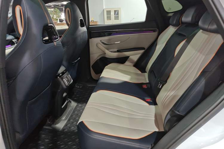Used BYD Song PLUS New Energy 2023 Champion Edition DM-i 110KM Flagship PLUS Left Rear Seat