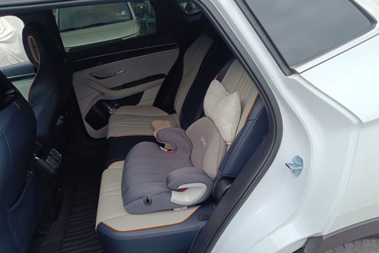 Used BYD Song PLUS New Energy 2023 Champion Edition DM-i 110KM Flagship PLUS Left Rear Seat
