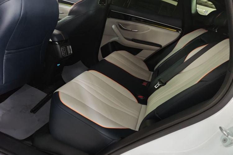 Used BYD Song PLUS New Energy 2023 Champion Edition DM-i 110KM Flagship PLUS Left Rear Seat