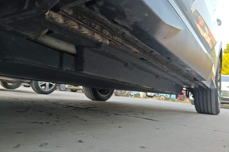 Used BYD Song PLUS New Energy 2023 Champion Edition EV 605KM Flagship PLUS Left Side Sill