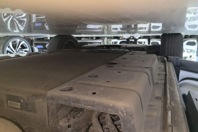 Used BYD Song PLUS New Energy 2023 Champion Edition DM-i 110KM Flagship PLUS Left Side Sill