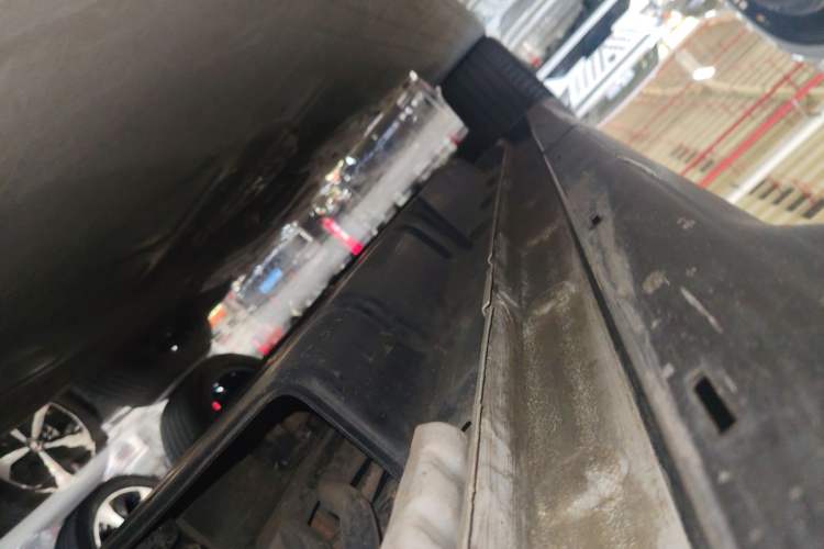 Used BYD Song PLUS New Energy 2023 Champion Edition DM-i 110KM Flagship PLUS Left Side Sill