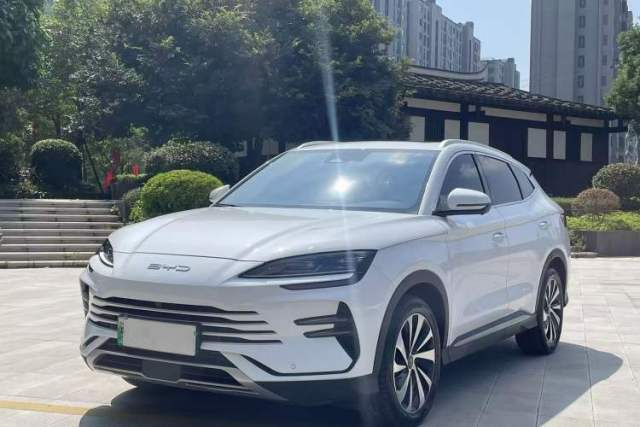 Ojetý BYD Song PLUS New Energy 2023 Champion Edition DM-i 110KM Flagship PLUS