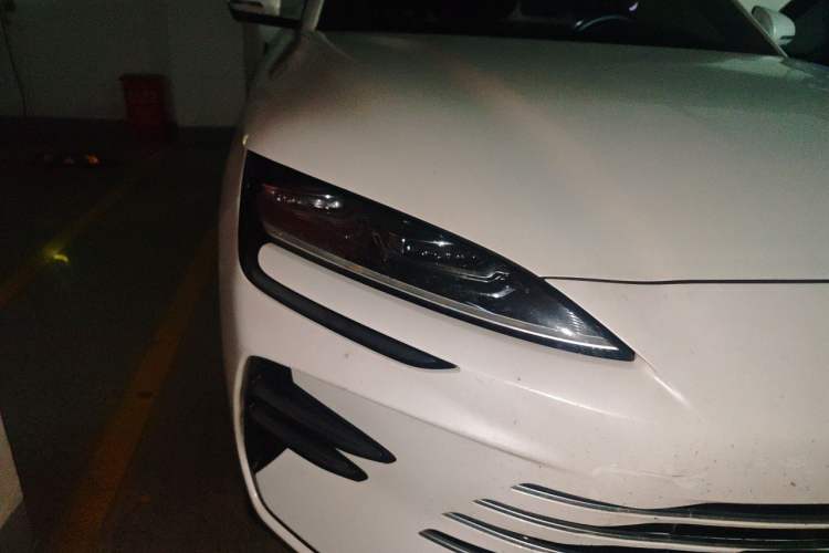Used BYD Song PLUS New Energy 2023 Champion Edition DM-i 110KM Flagship PLUS Right Front Headlight