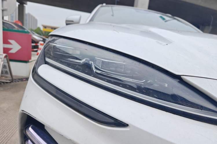 Used BYD Song PLUS New Energy 2023 Champion Edition DM-i 110KM Flagship PLUS Right Front Headlight