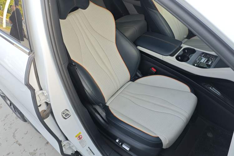 Used BYD Song PLUS New Energy 2023 Champion Edition EV 605KM Flagship PLUS Right Front Seat