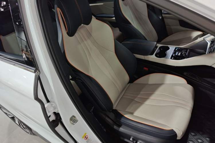 Used BYD Song PLUS New Energy 2023 Champion Edition DM-i 110KM Flagship PLUS Right Front Seat