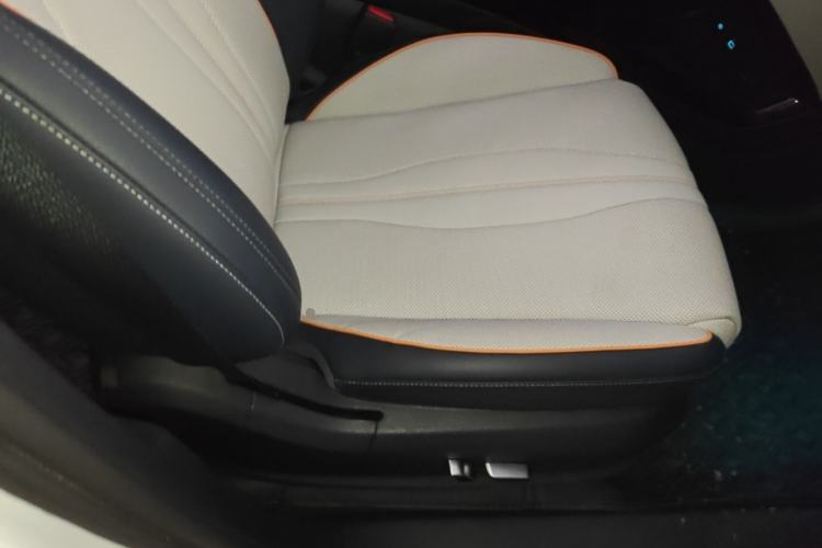 Used BYD Song PLUS New Energy 2023 Champion Edition DM-i 110KM Flagship PLUS Right Front Seat