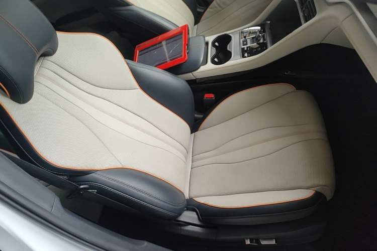 Used BYD Song PLUS New Energy 2023 Champion Edition DM-i 110KM Flagship PLUS Right Front Seat