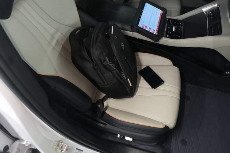 Used BYD Song PLUS New Energy 2023 Champion Edition DM-i 110KM Flagship PLUS Right Front Seat