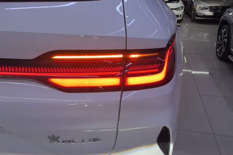 Used BYD Song PLUS New Energy 2023 Champion Edition DM-i 110KM Flagship PLUS Right Rear Taillight