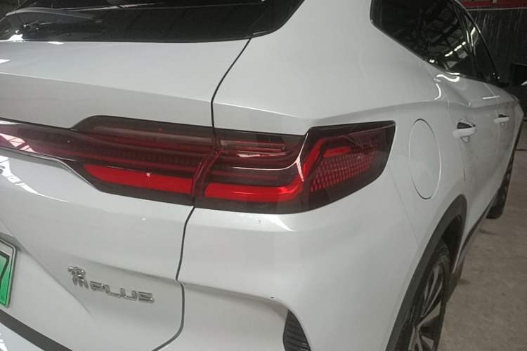 Used BYD Song PLUS New Energy 2023 Champion Edition EV 605KM Flagship PLUS Right Rear Taillight