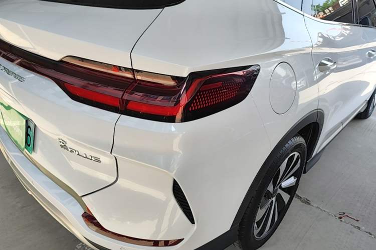 Used BYD Song PLUS New Energy 2023 Champion Edition DM-i 110KM Flagship Model Right Rear Taillight