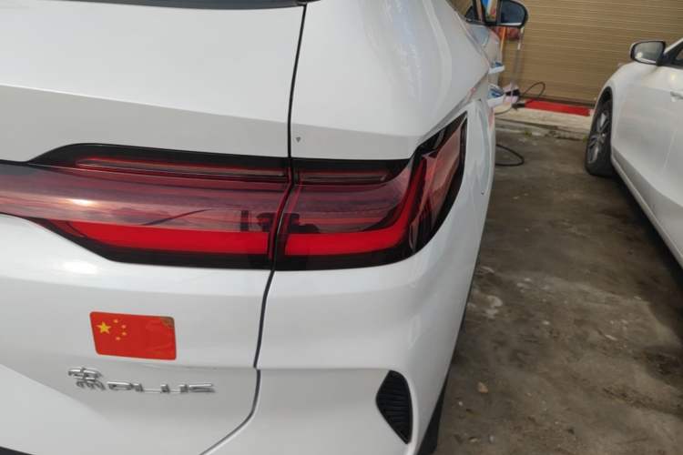 Used BYD Song PLUS New Energy 2023 Champion Edition DM-i 110KM Flagship Model Right Rear Taillight