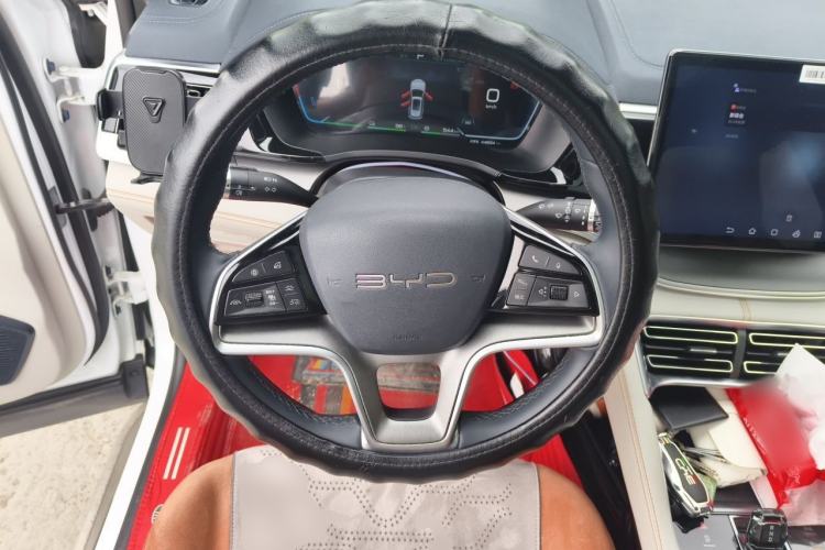 Used BYD Song PLUS New Energy 2023 Champion Edition DM-i 110KM Flagship PLUS Steering Wheel