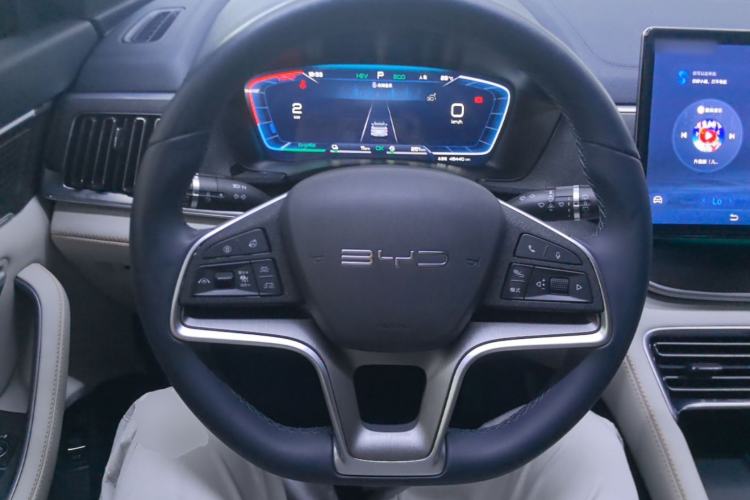 Used BYD Song PLUS New Energy 2023 Champion Edition DM-i 110KM Flagship PLUS Steering Wheel