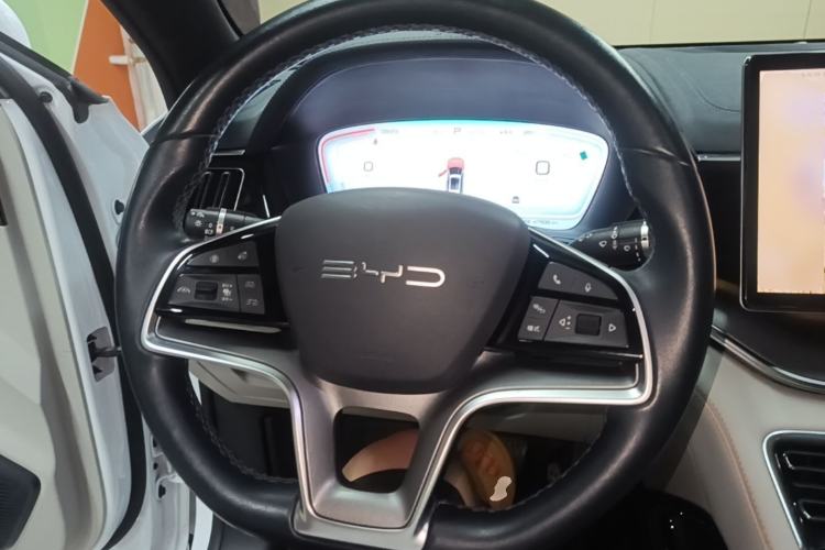 Used BYD Song PLUS New Energy 2023 Champion Edition DM-i 150KM Flagship PLUS Steering Wheel