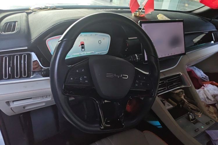 Used BYD Song PLUS New Energy 2023 Champion Edition DM-i 110KM Flagship Model Steering Wheel