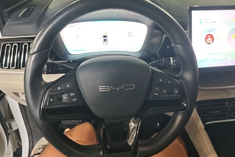 Used BYD Song PLUS New Energy 2023 Champion Edition DM-i 110KM Flagship Model Steering Wheel