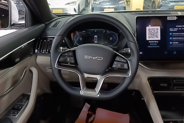 Used BYD Song PLUS New Energy 2023 Champion Edition EV 605KM Flagship PLUS Steering Wheel