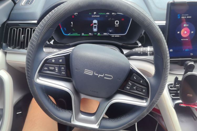 Used BYD Song PLUS New Energy 2023 Champion Edition DM-i 150KM Flagship PLUS Steering Wheel