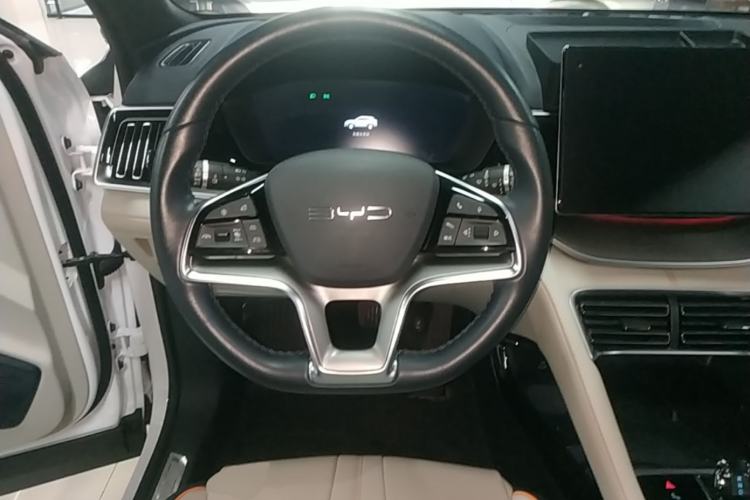 Used BYD Song PLUS New Energy 2023 Champion Edition DM-i 150KM Flagship PLUS Steering Wheel