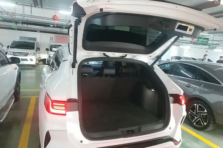 Used BYD Song PLUS New Energy 2023 Champion Edition DM-i 110KM Flagship PLUS Trunk