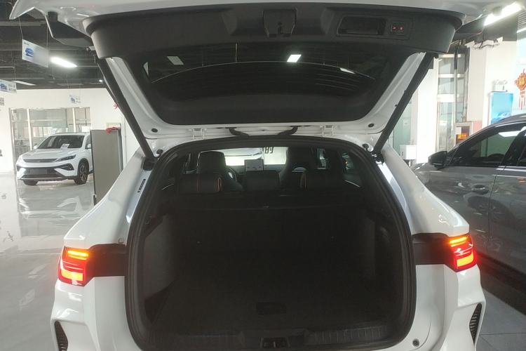 Used BYD Song PLUS New Energy 2023 Champion Edition DM-i 150KM Flagship PLUS 5G Trunk