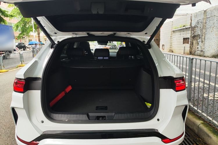 Used BYD Song PLUS New Energy 2023 Champion Edition DM-i 110KM Flagship PLUS Trunk