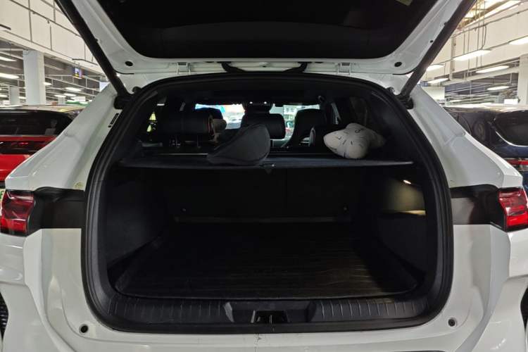 Used BYD Song PLUS New Energy 2023 Champion Edition DM-i 110KM Flagship Model Trunk