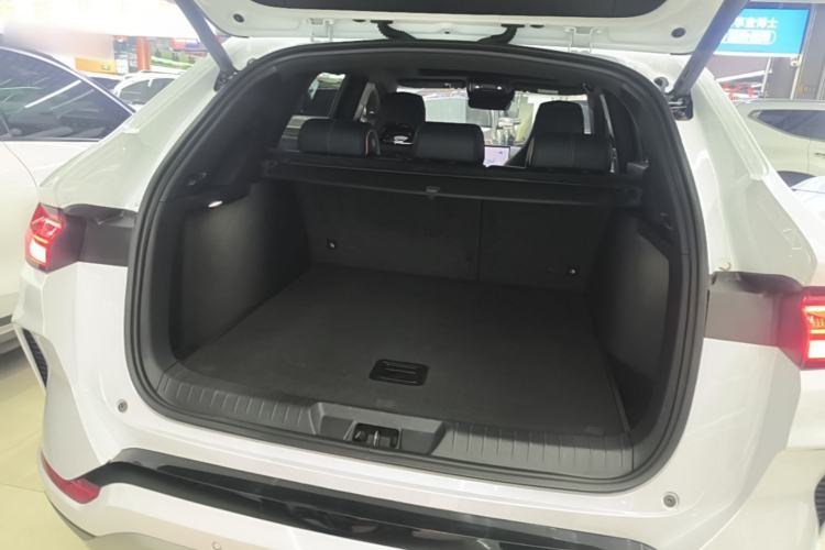 Used BYD Song PLUS New Energy 2023 Champion Edition EV 520KM Flagship Model Trunk