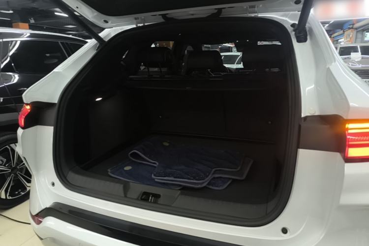 Used BYD Song PLUS New Energy 2023 Champion Edition DM-i 110KM Flagship PLUS Trunk