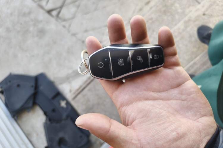 Used BYD Song PLUS New Energy 2023 Champion Edition DM-i 110KM Flagship Model Vehicle Key