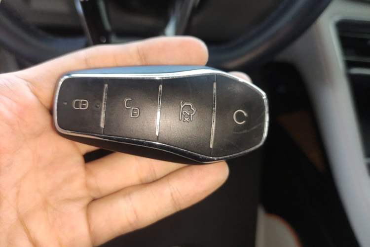 Used BYD Song PLUS New Energy 2023 Champion Edition EV 520KM Luxury Model Vehicle Key