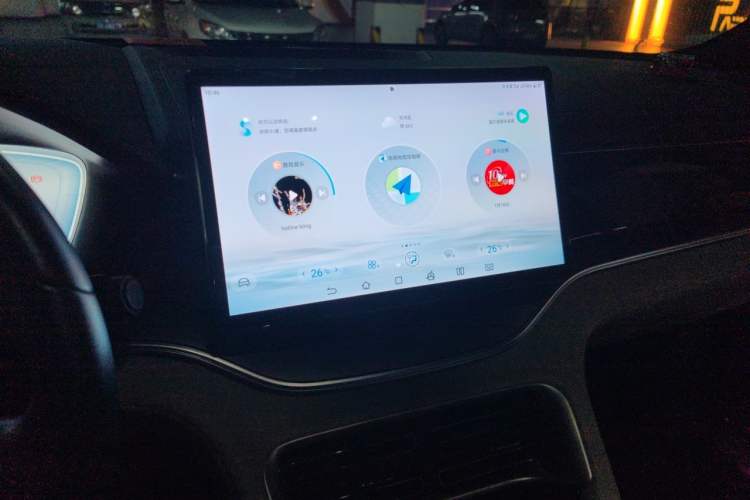 Used BYD Song PLUS New Energy 2024 Honor Edition EV 520km Premium Model Audio And AC Panel