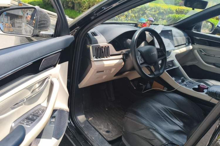 Used BYD Song PLUS New Energy 2024 HONOR Edition DM-i 110km Flagship Model Driver Seat