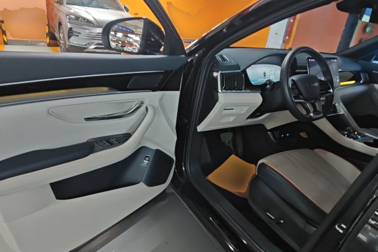 Used BYD Song PLUS New Energy 2024 HONOR Edition DM-i 110km Flagship PLUS Driver Seat