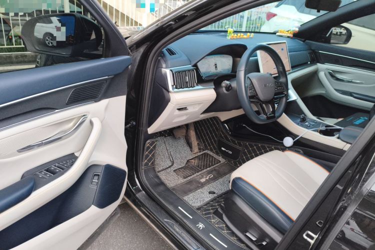 Used BYD Song PLUS New Energy 2024 Honor Edition EV 520km Premium Model Driver Seat