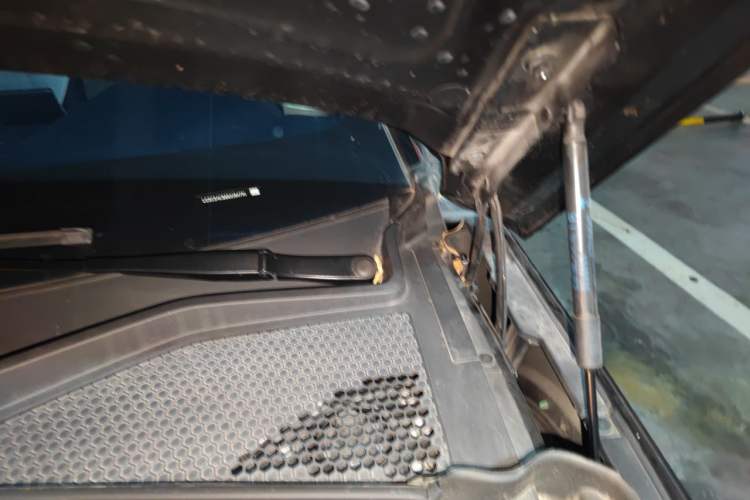 Used BYD Song PLUS New Energy 2024 Honor Edition EV 520km Premium Model Engine Bay Left