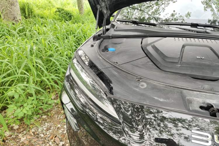 Used BYD Song PLUS New Energy 2024 Honor Edition EV 520km Premium Model Engine Bay Right
