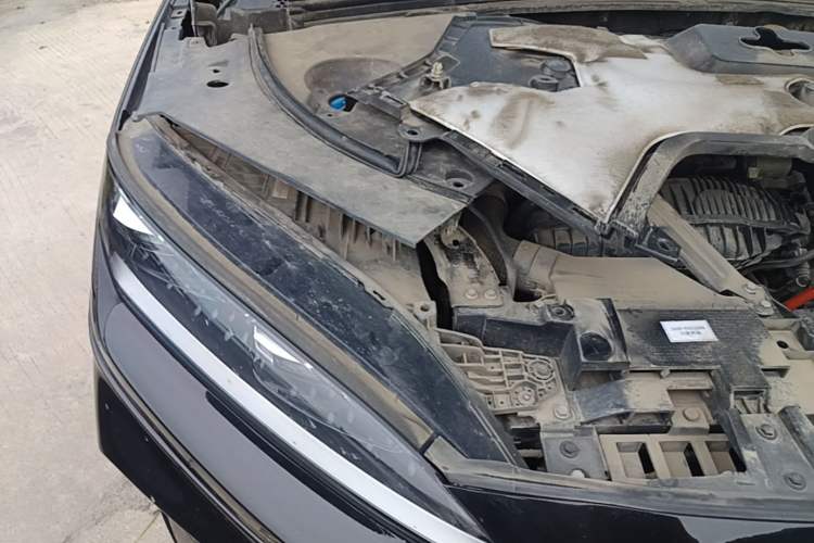 Used BYD Song PLUS New Energy 2024 HONOR Edition DM-i 150km Flagship PLUS Engine Bay Right