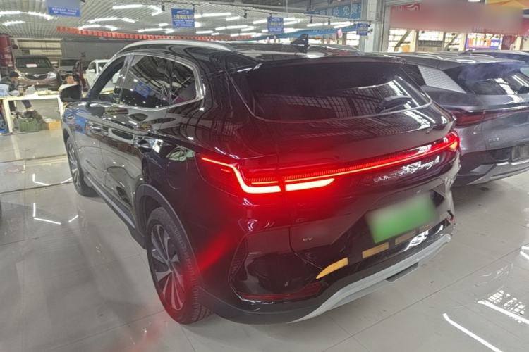 Used BYD Song PLUS New Energy 2024 Honor Edition EV 605km Flagship PLUS Exterior 2