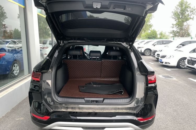 Used BYD Song PLUS New Energy 2024 HONOR Edition DM-i 110km Flagship Model Exterior 3