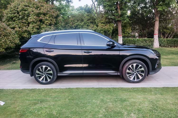 Used BYD Song PLUS New Energy 2024 HONOR Edition DM-i 110km Flagship Model Exterior 6